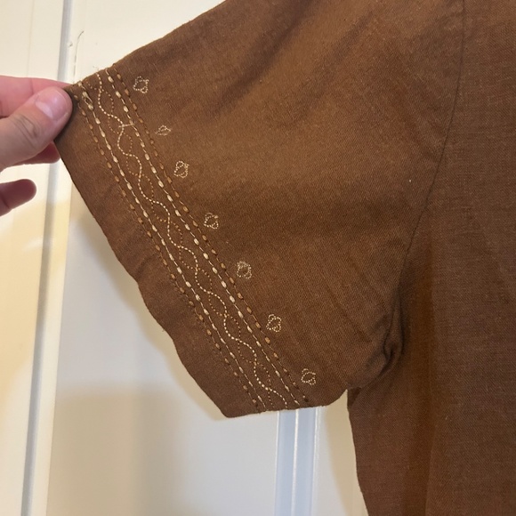 Linen Embroidered Shirt - Picture 3 of 5
